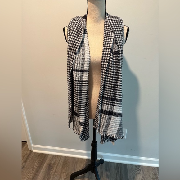 J Crew Marled Reversible Check Print Oversized Scarf Black White NWT - Picture 1 of 4